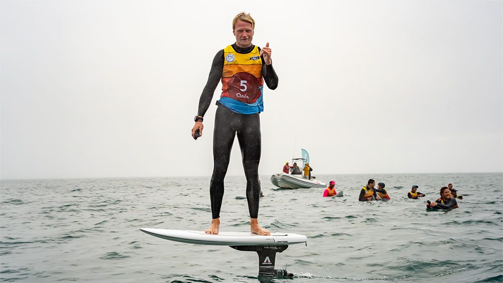 Foil Drive Downwinder, Luke Atkinson et Holly Pie s'imposent